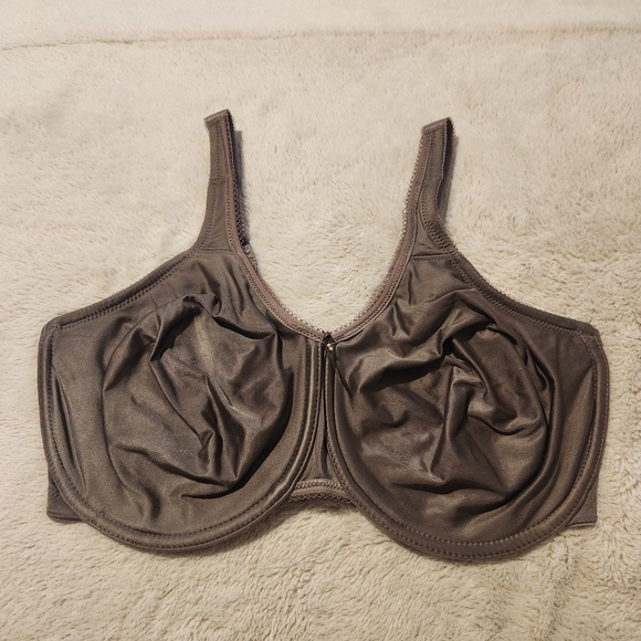 Wacoal Other - WACOAL BRA SIZE 38 DDD. Women's Underwire Bra in Brown